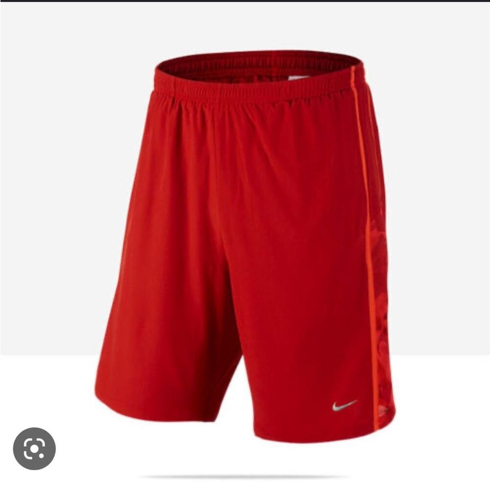 Nike two-in-one Tempo Shorts L